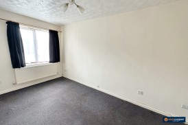 Kenilworth Drive, Weavers Green, Nuneaton, CV11 5XP