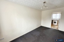 Kenilworth Drive, Weavers Green, Nuneaton, CV11 5XP