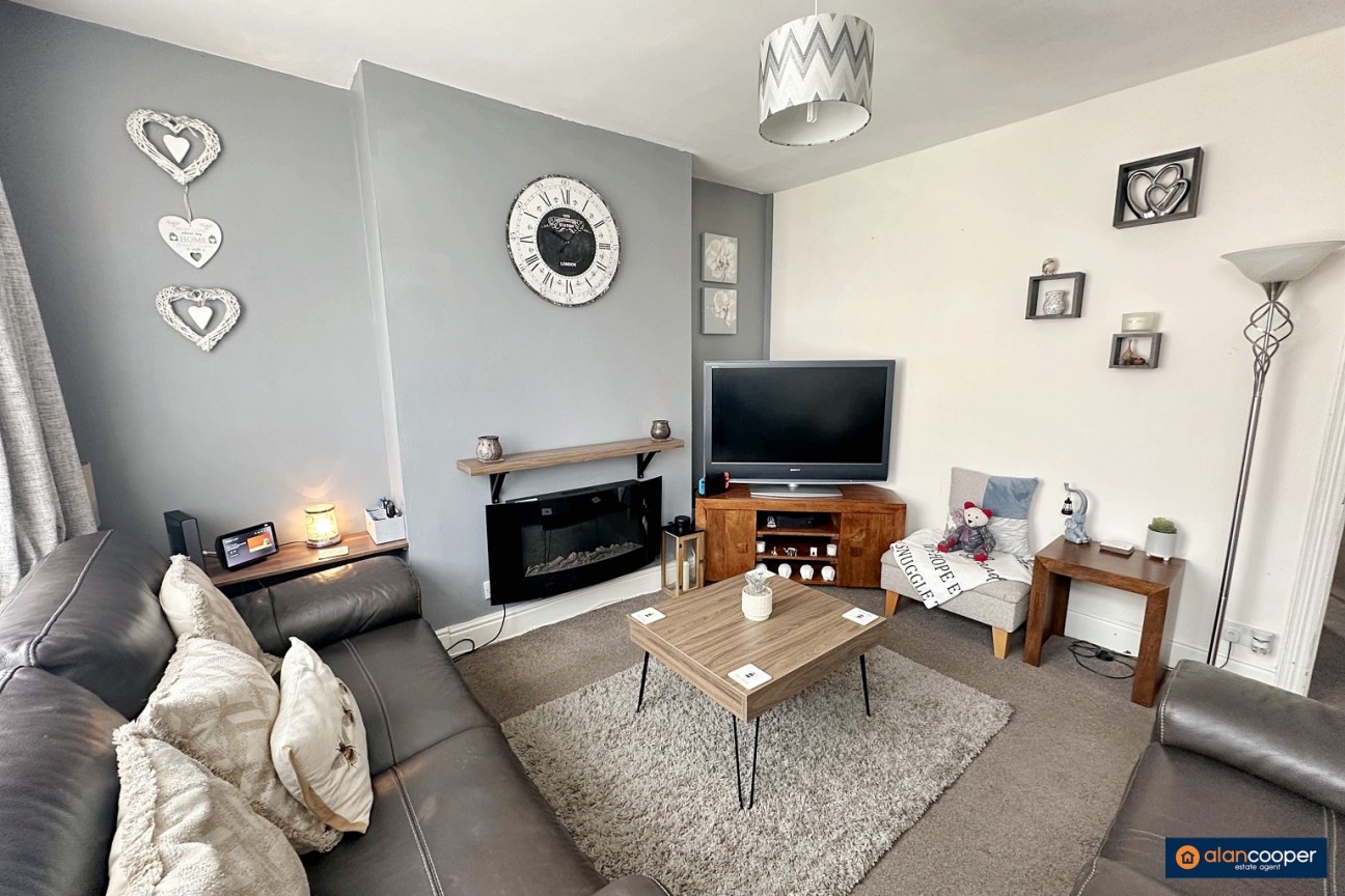 Gadsby Street, Attleborough, Nuneaton, CV11 4NZ
