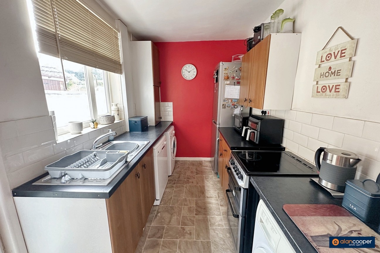 Gadsby Street, Attleborough, Nuneaton, CV11 4NZ