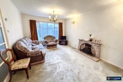 St. Nicolas Park Drive, Nuneaton, CV11 6EE