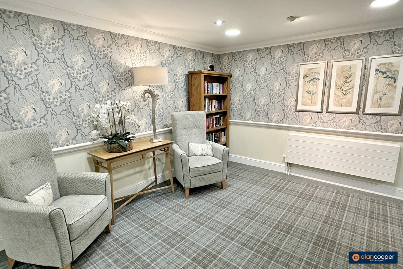 Abingdon, Bede Village, Hospital Lane, Bedworth, CV12 0PG