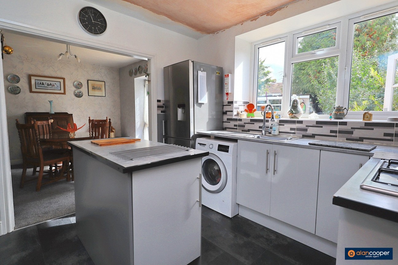 Brewer Road, Bulkington, CV12 9RF