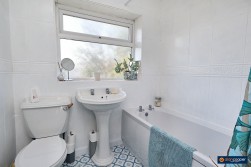 Cedar Road, Nuneaton, CV10 9DQ