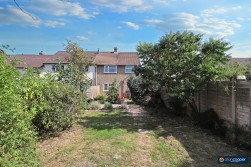 Cedar Road, Nuneaton, CV10 9DQ