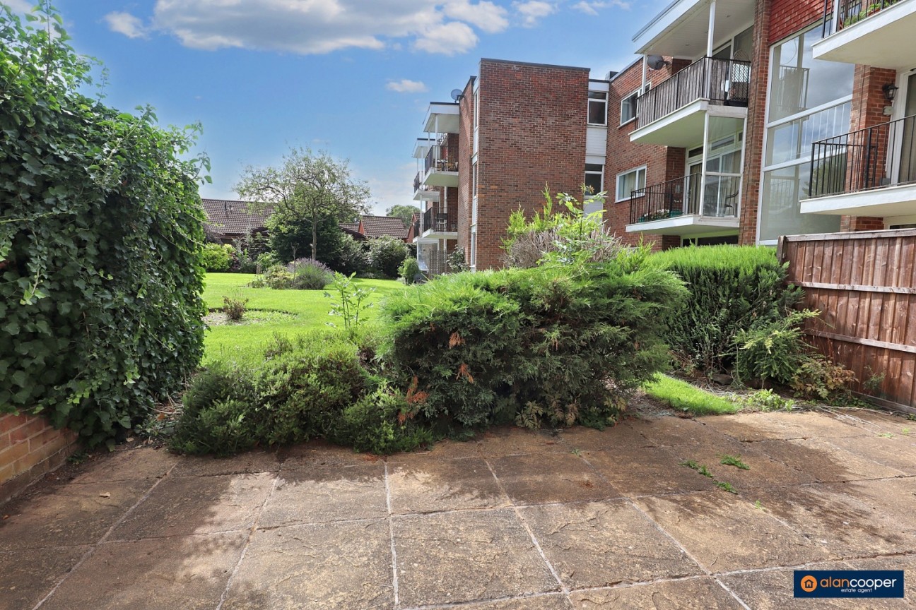 The Nook, Attleborough, Nuneaton, CV11 4LG