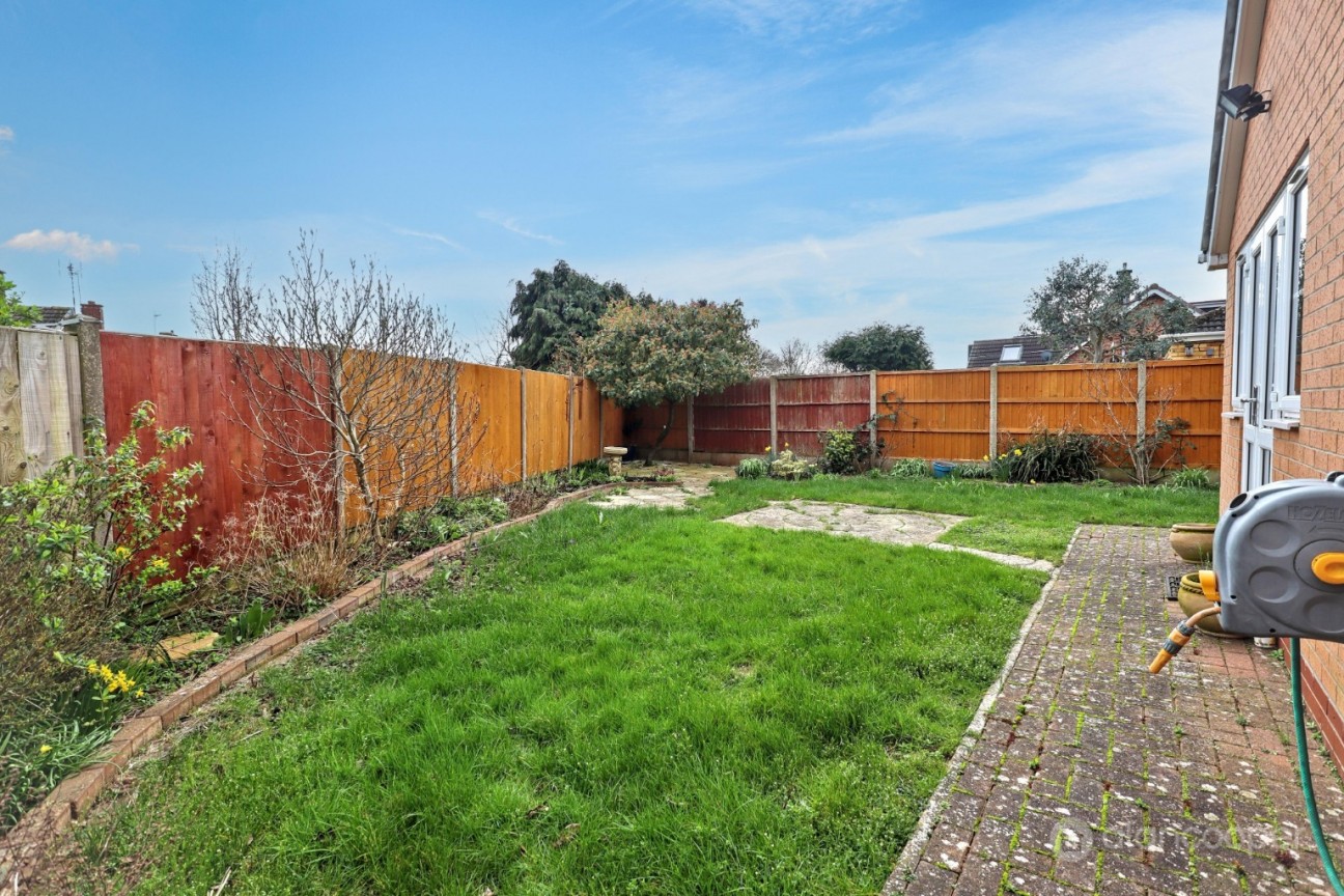 Windermere Avenue, St Nicolas Park, Nuneaton, CV11 6HJ