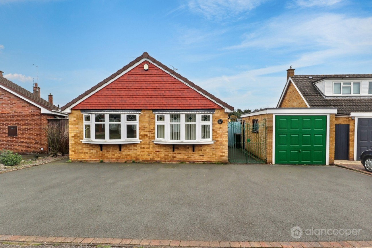 Windermere Avenue, St Nicolas Park, Nuneaton, CV11 6HJ