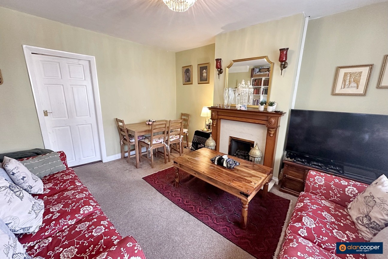 Ivanhoe Avenue, Attleborough, Nuneaton, CV11 4RW