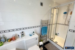 Marsdale Drive, Manor Park, Nuneaton, CV10 7RU