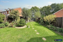 Marsdale Drive, Manor Park, Nuneaton, CV10 7RU