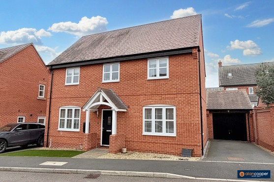 Quincy Close, Bramcote Manor, Nuneaton, CV11 6AY