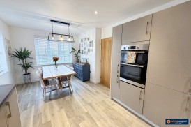 Quincy Close, Bramcote Manor, Nuneaton, CV11 6AY