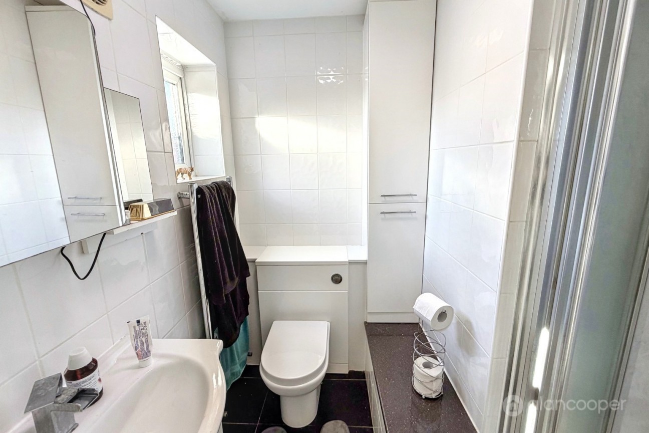 Eden Court, Nuneaton, CV10 9AG