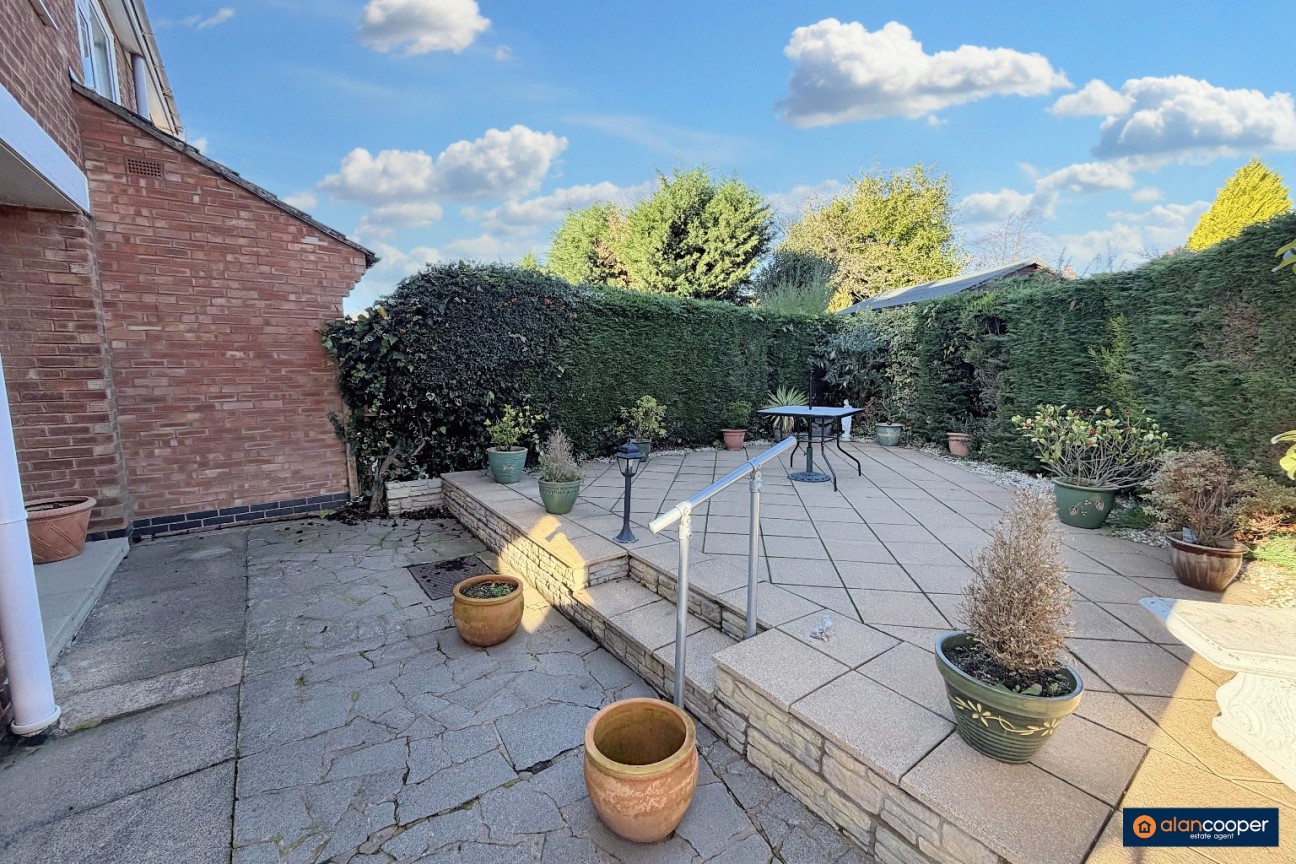 Benn Road, Bulkington, CV12 9LN