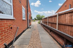 Merlin Avenue, Poplar Farm, Nuneaton, CV10 9JZ