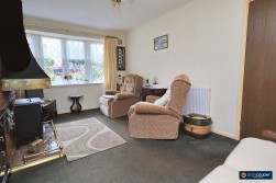 Merlin Avenue, Poplar Farm, Nuneaton, CV10 9JZ