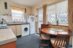 Merlin Avenue, Poplar Farm, Nuneaton, CV10 9JZ