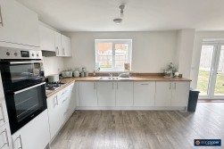 Wem Drive, Raveloe Gardens, Bulkington, CV12 9BA