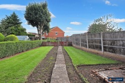 Waverley Square, Attleborough, Nuneaton, CV11 4RU