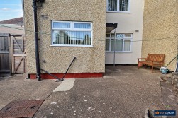 Waverley Square, Attleborough, Nuneaton, CV11 4RU