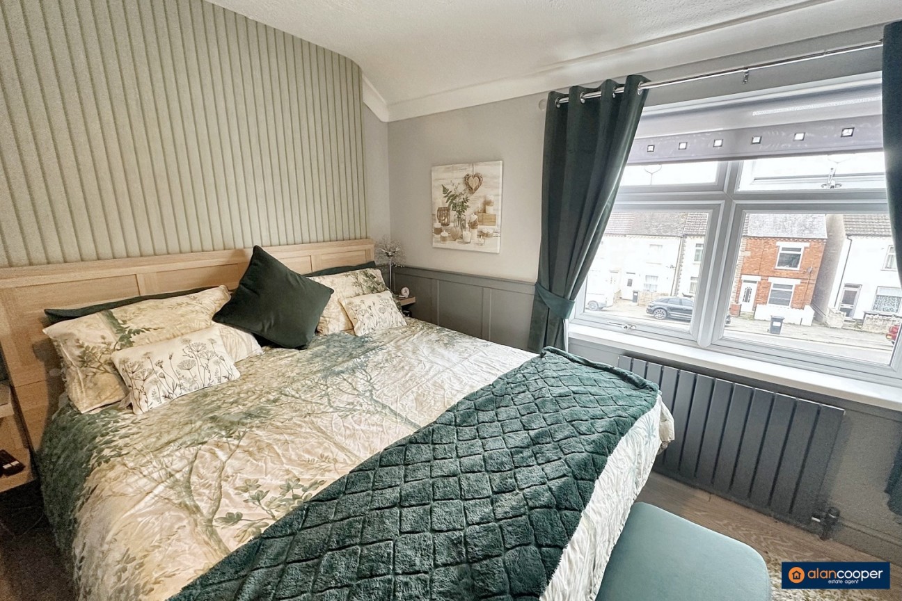 Bucks Hill, Stockingford, Nuneaton, CV10 9LH