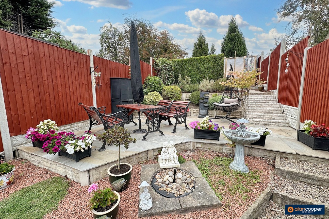 Bucks Hill, Stockingford, Nuneaton, CV10 9LH