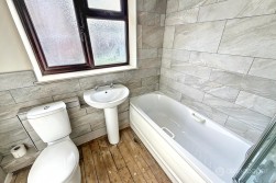 Berwyn Way, Church Farm, Nuneaton, CV10 8QW