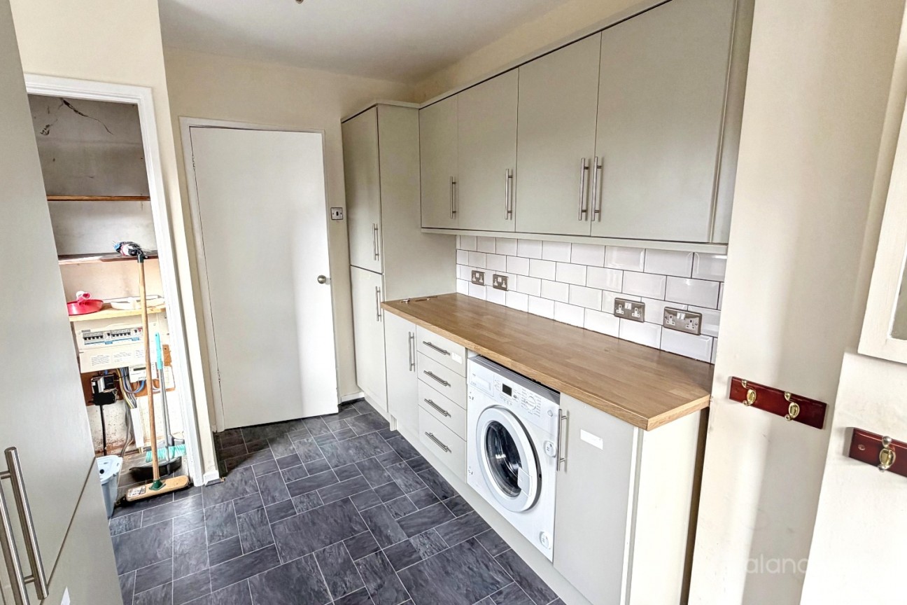 Berwyn Way, Church Farm, Nuneaton, CV10 8QW