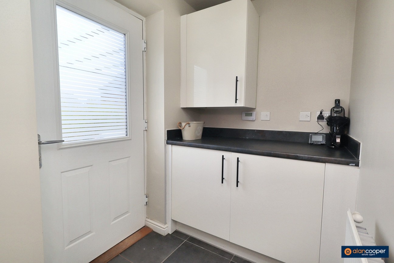 Cabinhill Road, Galley Common, Nuneaton, CV10 9RE