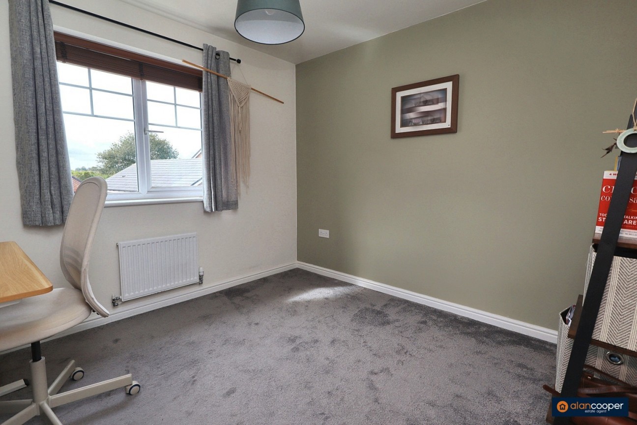 Cabinhill Road, Galley Common, Nuneaton, CV10 9RE