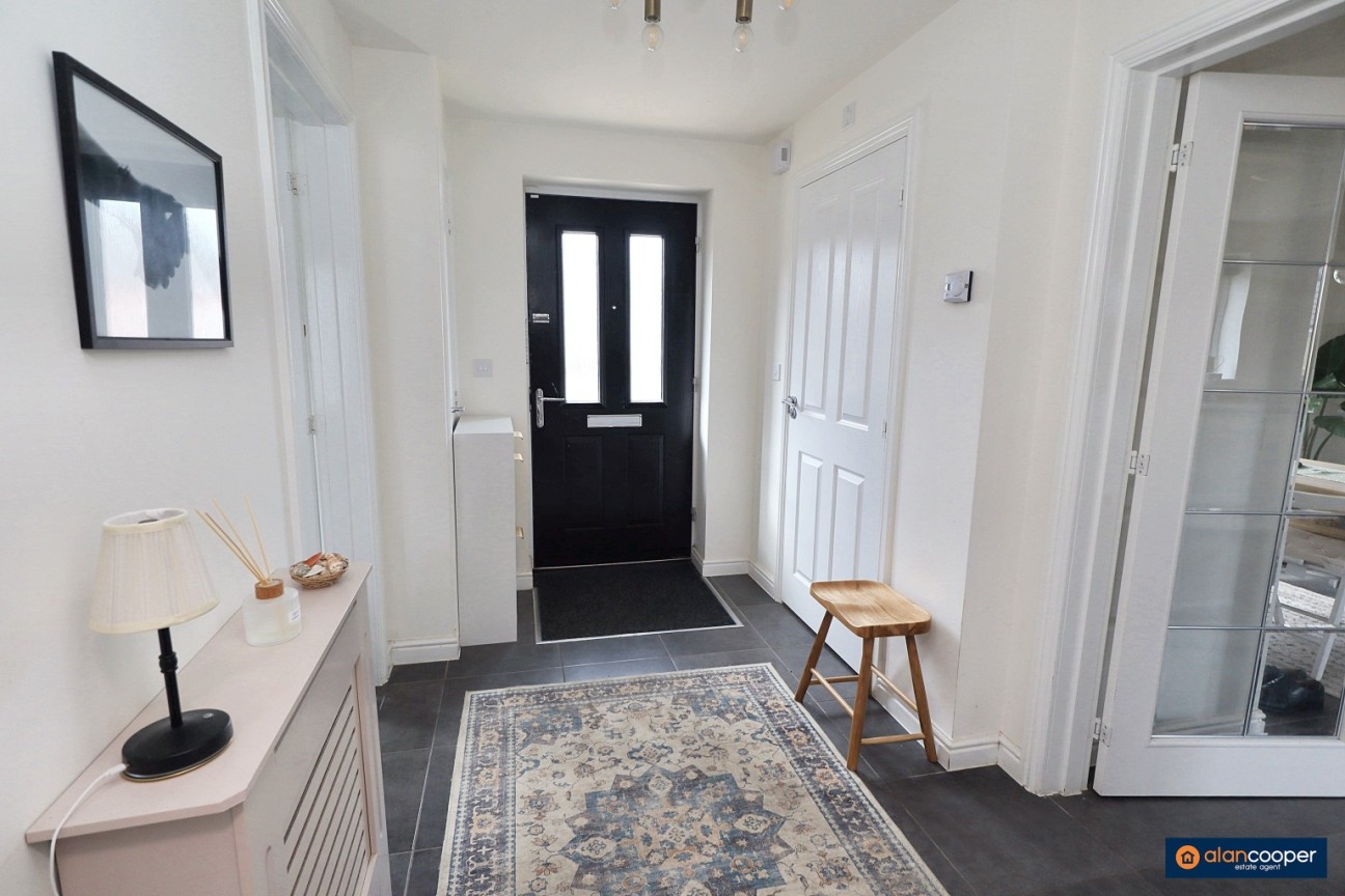 Cabinhill Road, Galley Common, Nuneaton, CV10 9RE