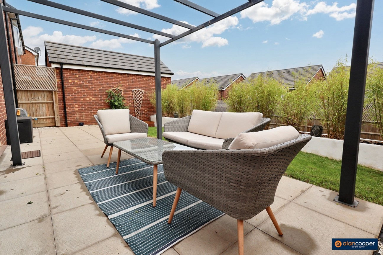 Cabinhill Road, Galley Common, Nuneaton, CV10 9RE