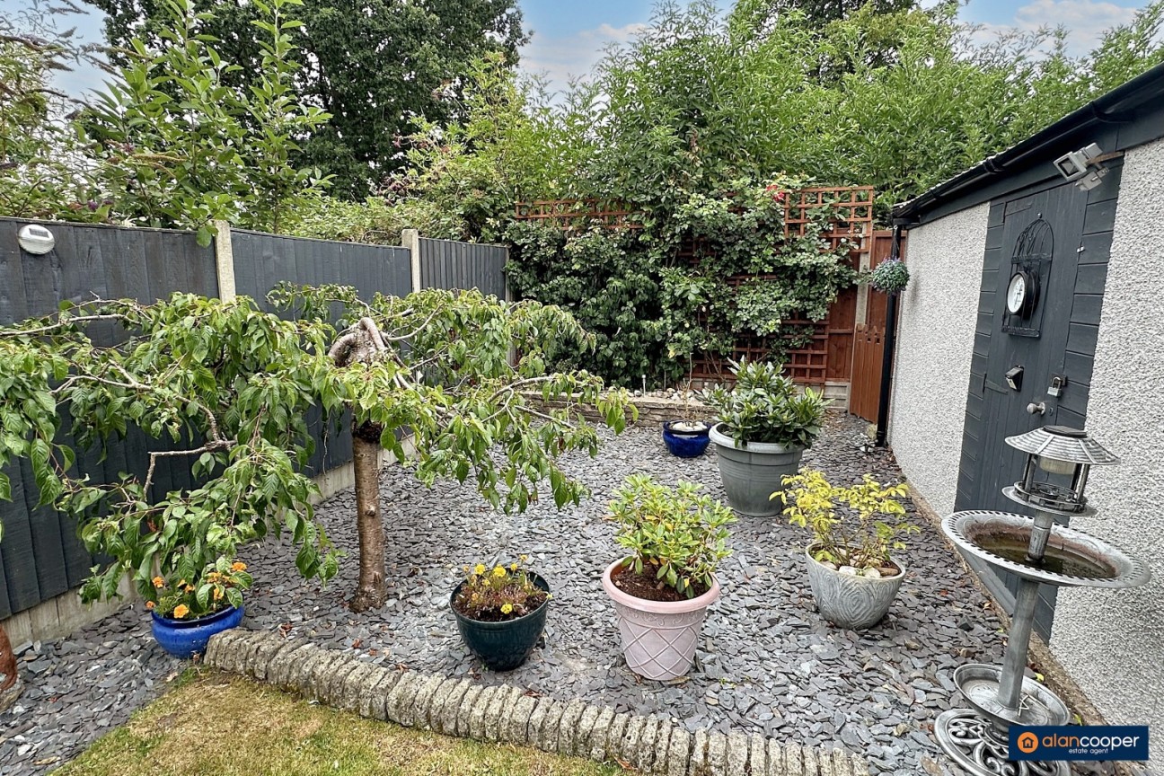 St. Pauls Road, Stockingford, Nuneaton, CV10 8HL