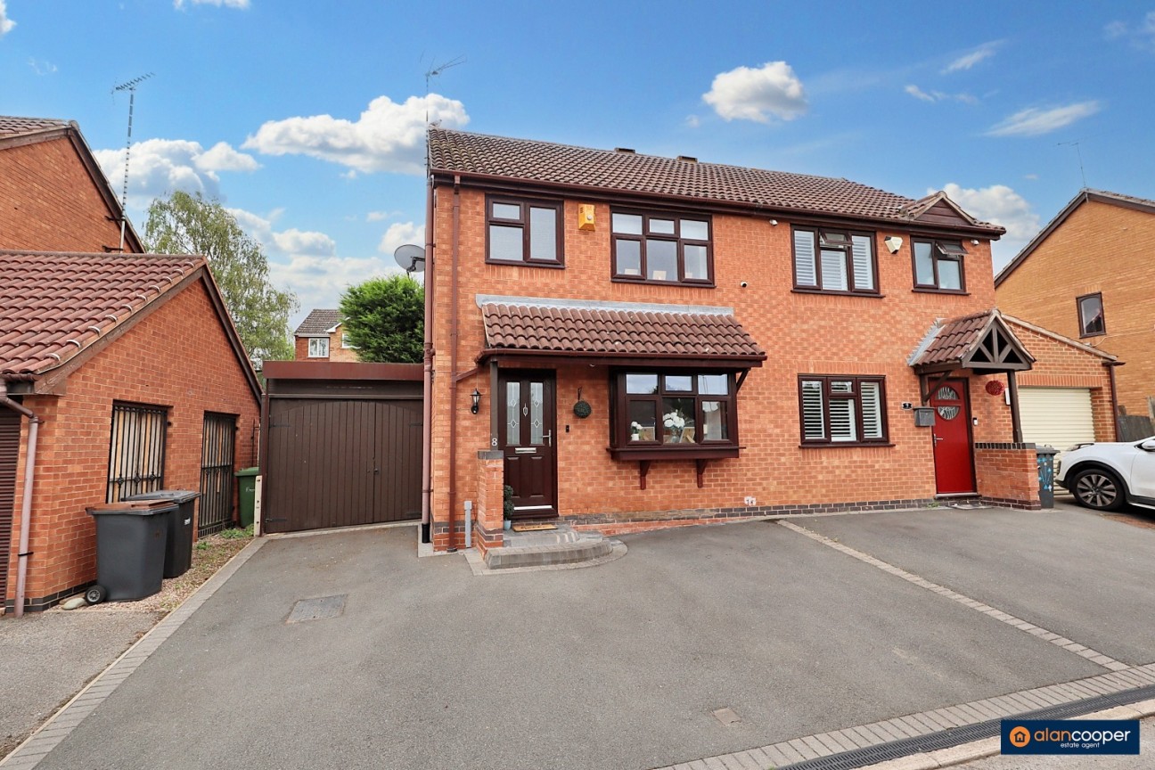 St. Michaels Way, Nuneaton, CV10 8RB