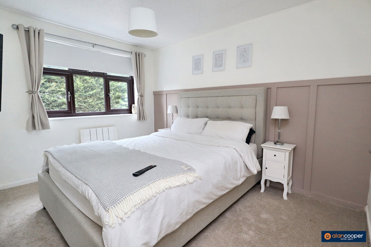 St. Michaels Way, Nuneaton, CV10 8RB