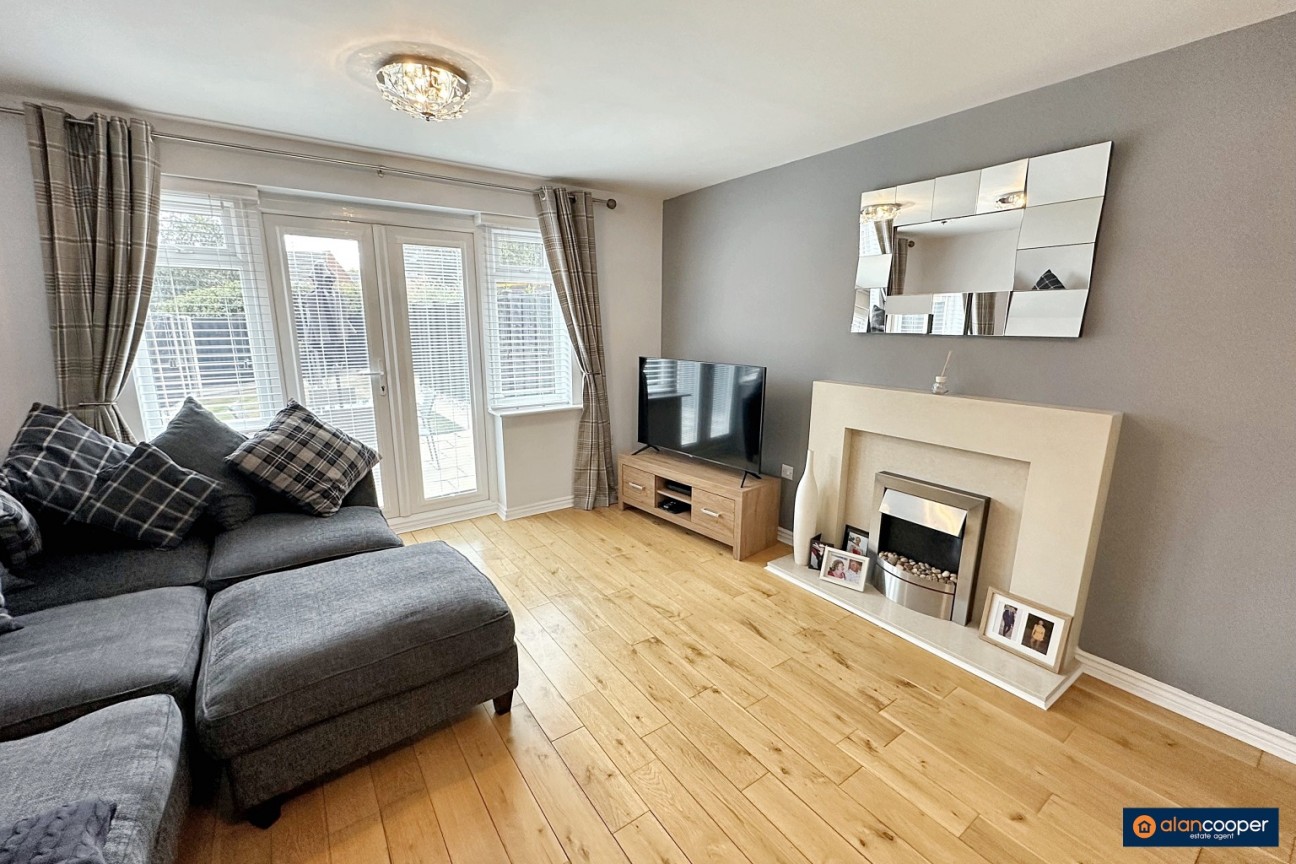 Wisteria Way, Bermuda Park, Nuneaton, CV10 7SS