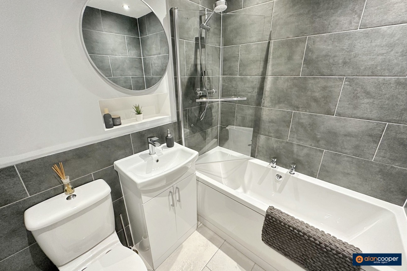 Wisteria Way, Bermuda Park, Nuneaton, CV10 7SS