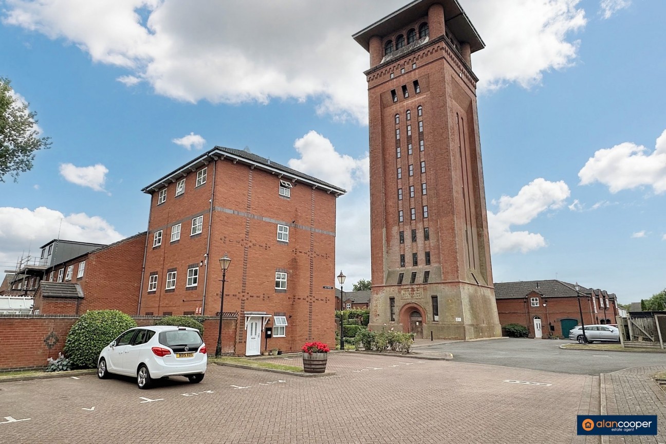 Lye Corner, Gatehouse Lane, Bedworth, CV12 8UE