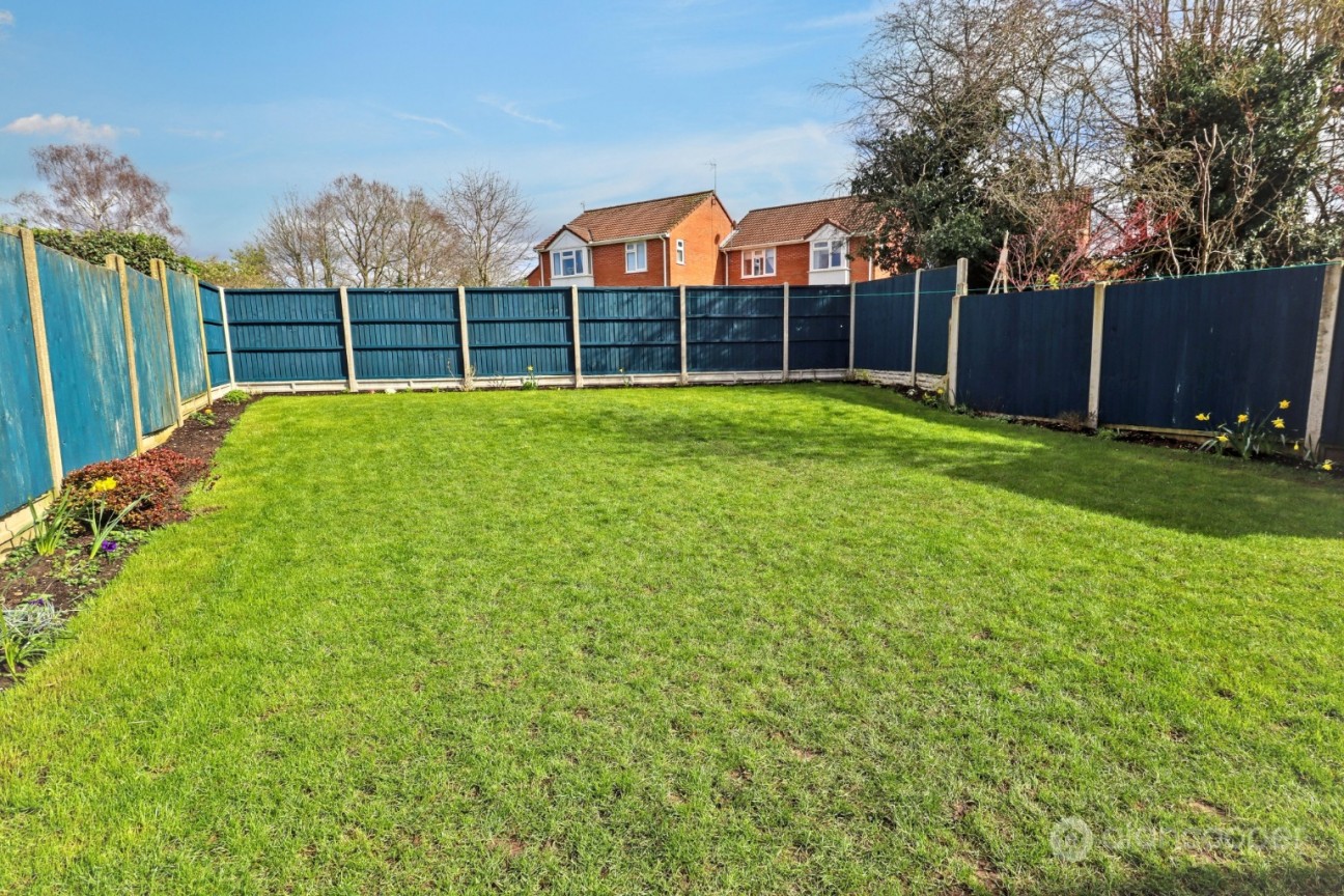 Leyland Road, Bulkington, Bedworth, CV12 9LW