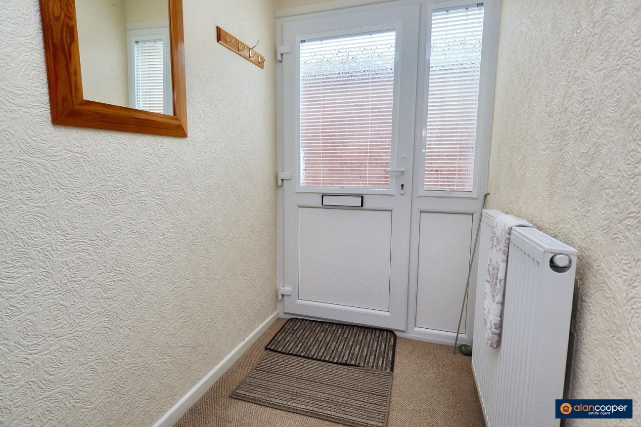 Ferndale Close, Nuneaton, CV11 6AQ