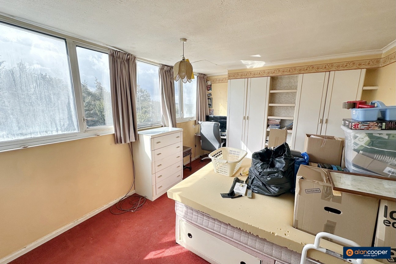 Castle Road, Hartshill, Nuneaton, CV10 0SG