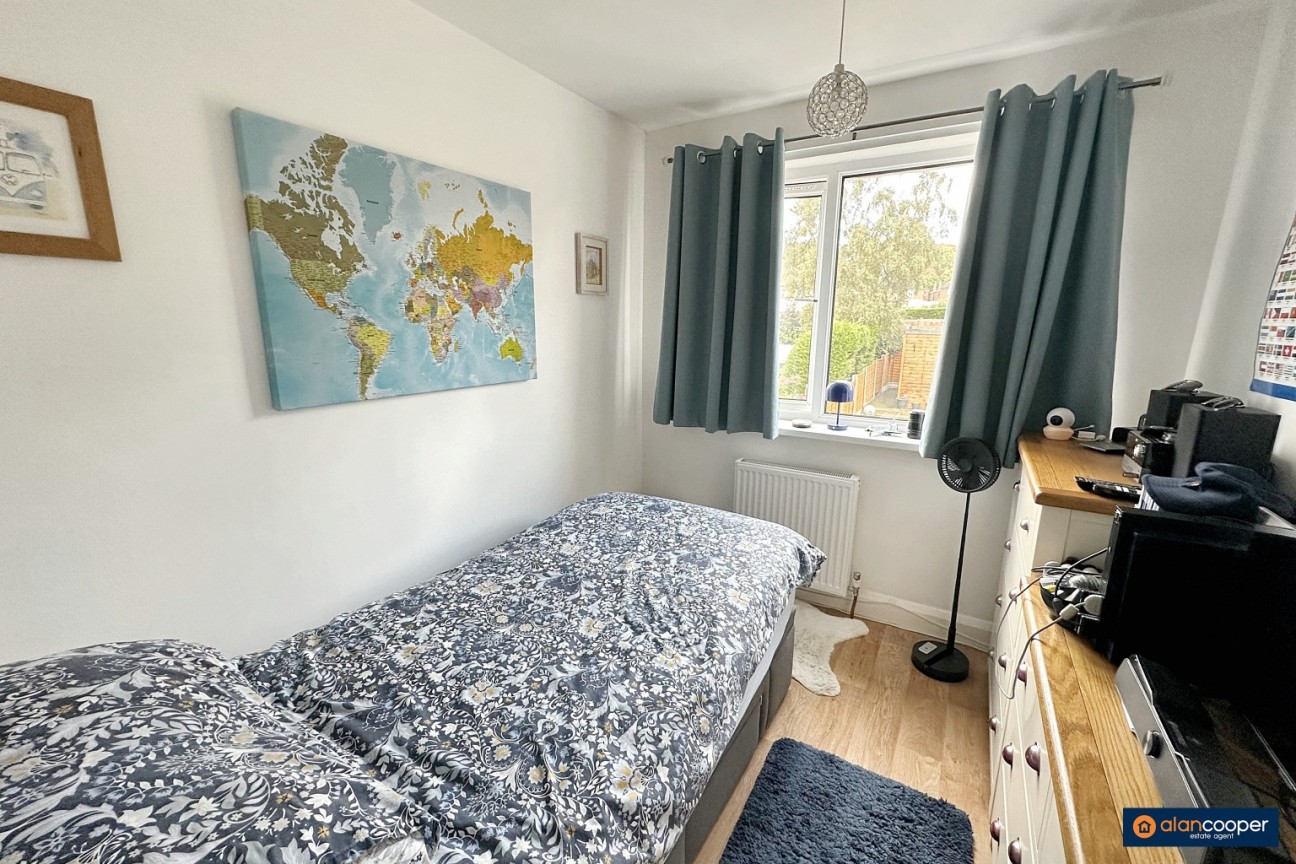 Camp Hill Road, Nuneaton, CV10 0JN