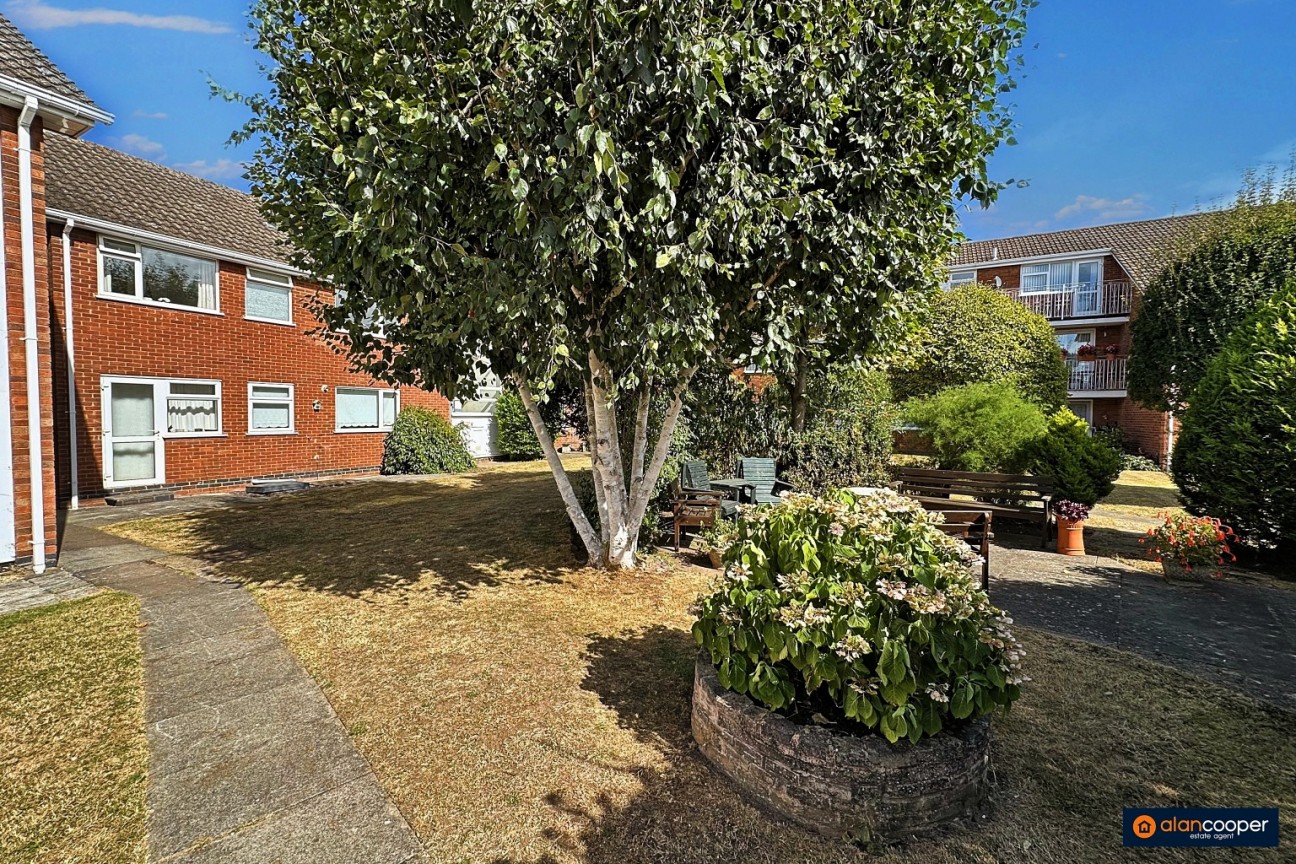 Coniston Court, St Nicolas Park, Nuneaton, CV11 6DB