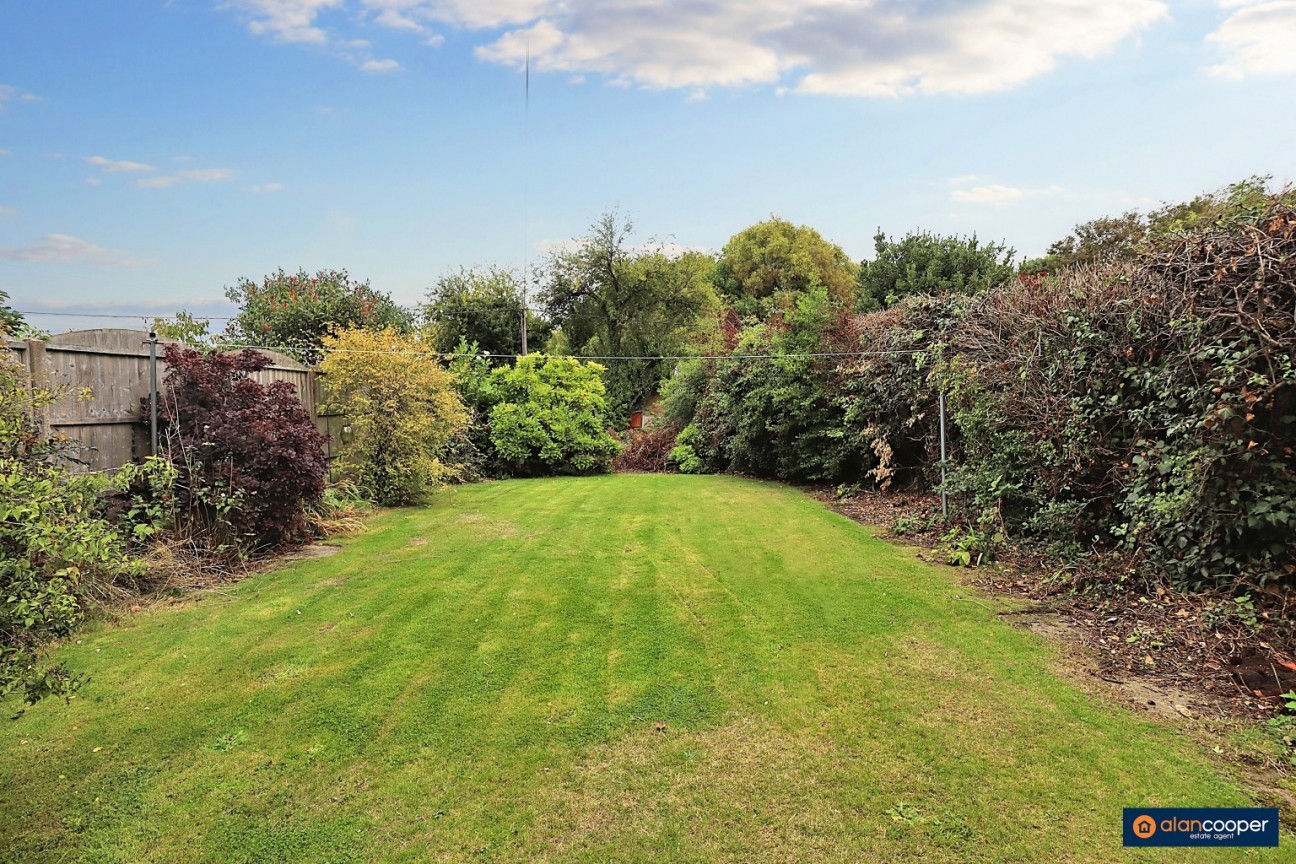 Bulkington Road, Shilton, Coventry, CV7 9JT