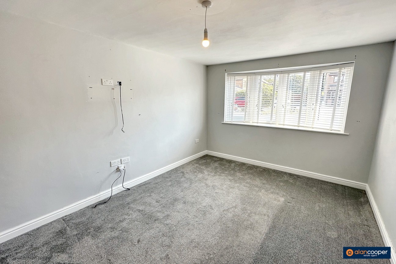 Clovelly Way, Horeston Grange, Nuneaton, CV11 6YB