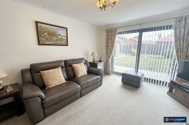 Norwich Close, St Nicolas Park, Nuneaton, CV11 6GF