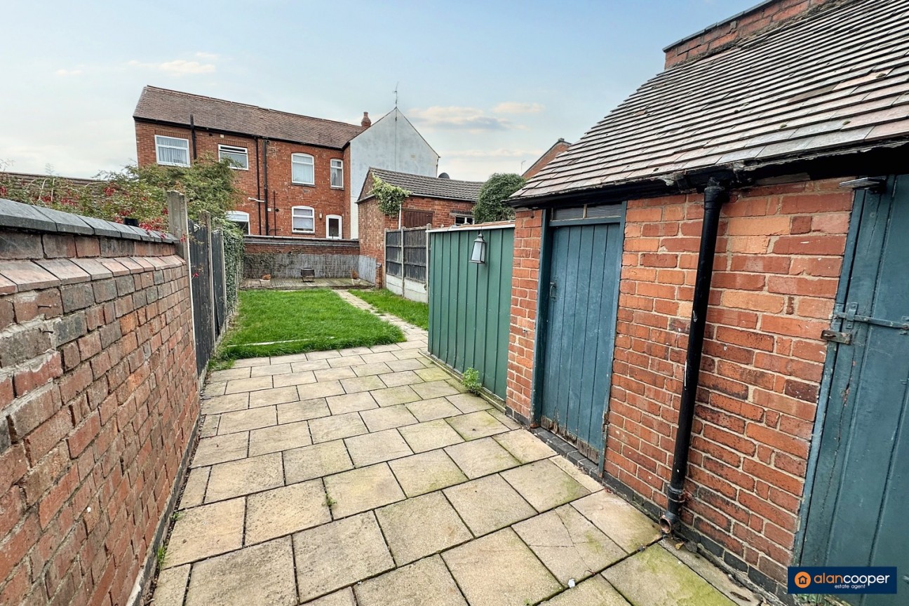 Church Road, Stockingford, Nuneaton, CV10 8LJ