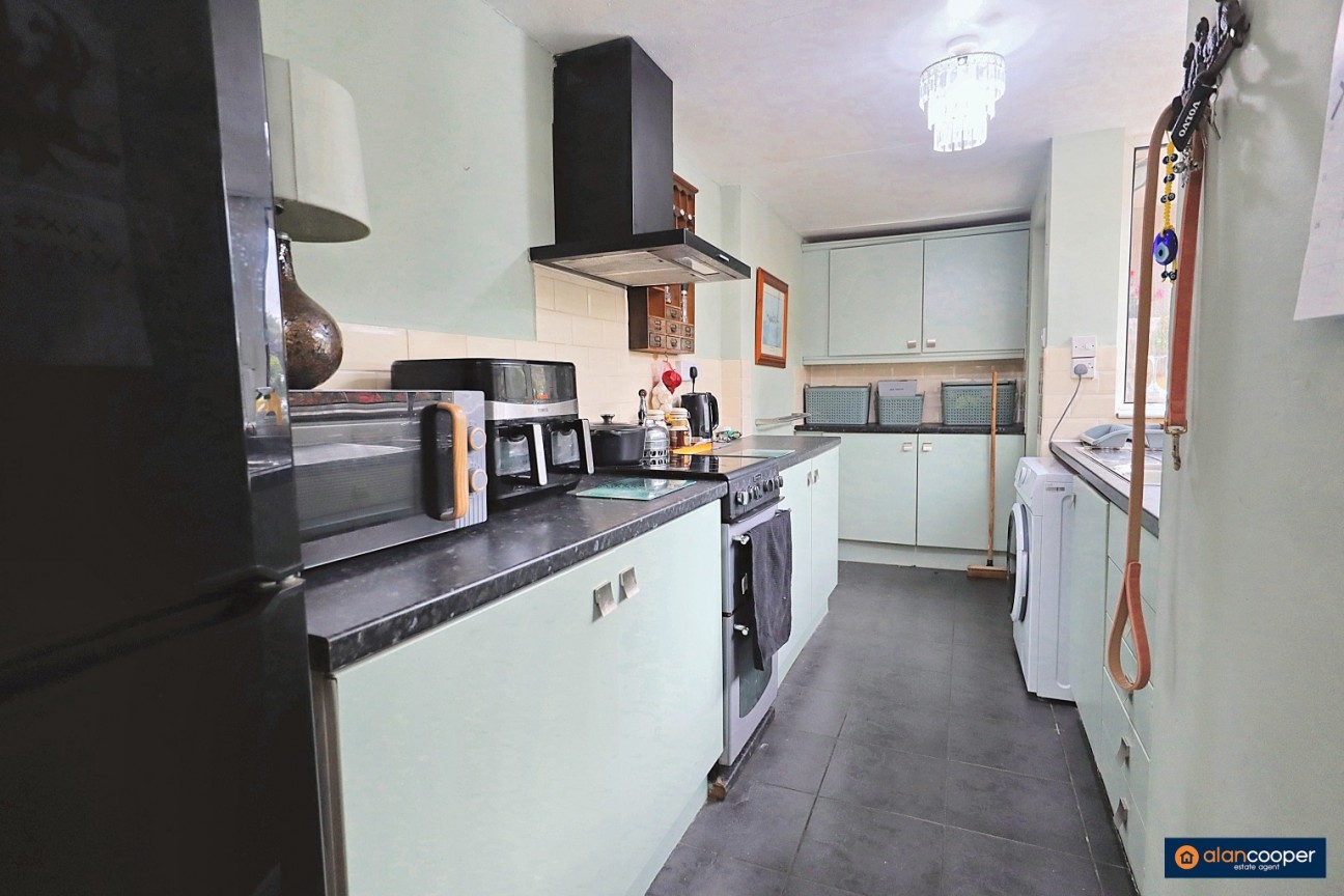 Beaumont Road, Nuneaton, Warwickshire, CV11 5HF