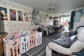 Somerset Drive, Stockingford, Nuneaton, CV10 8DD